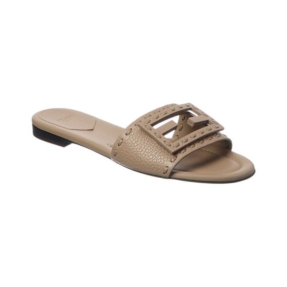 Fendi Ff Baguette Leather Sandal, Grey